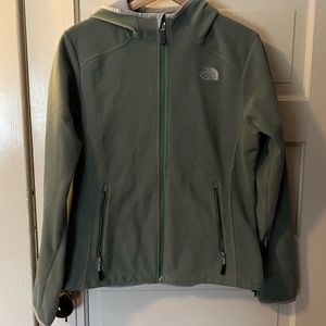 The North Face Fleece Windwall Jacket — Size Medium